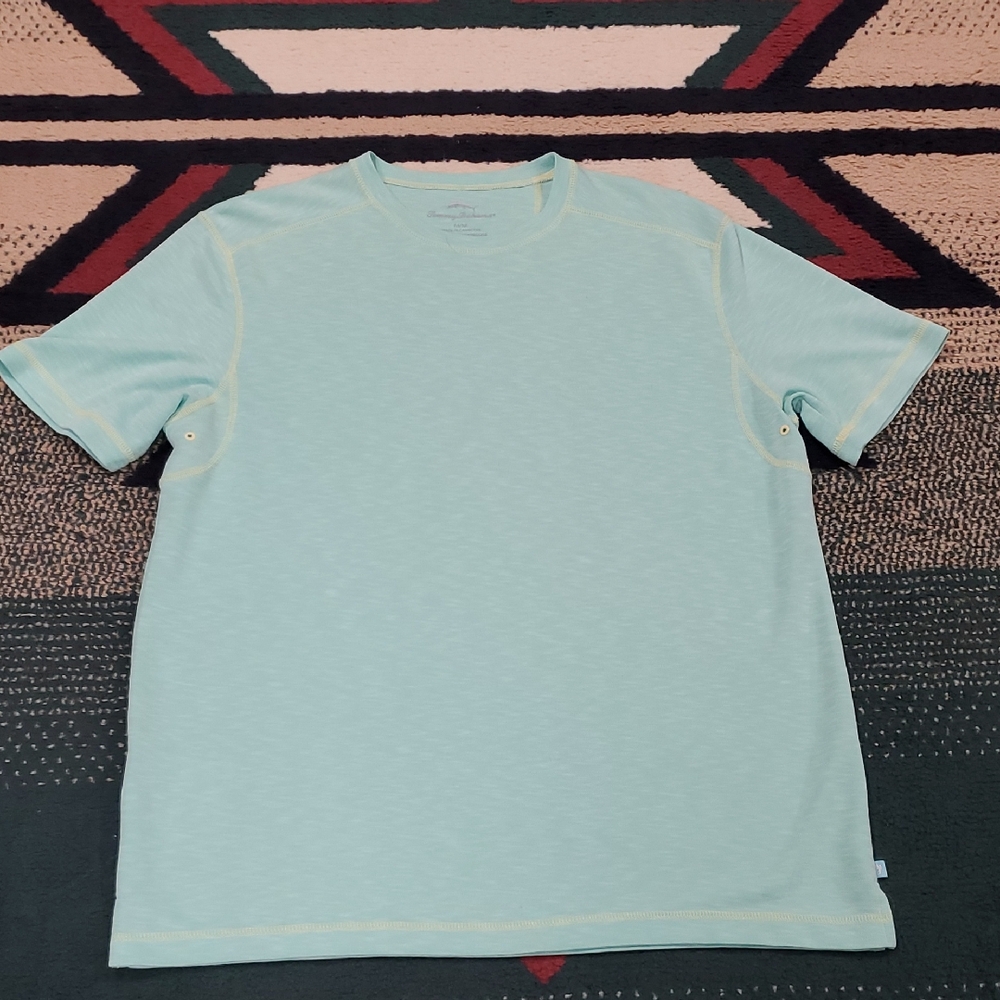 Tommy Bahama Men's Pale Aqua Short Sleeve Crewneck Tee